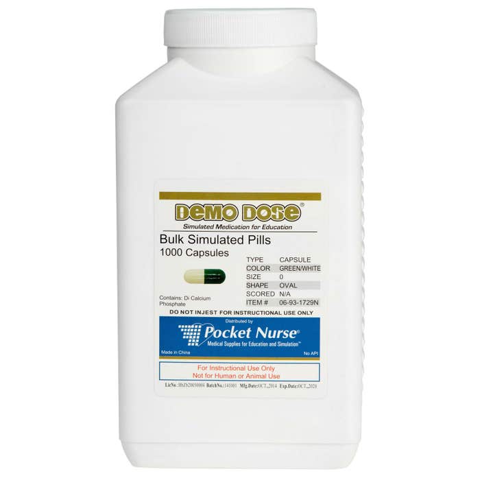 Demo Dose Capsule Green/White Medium Oval -For Training Use Only ...